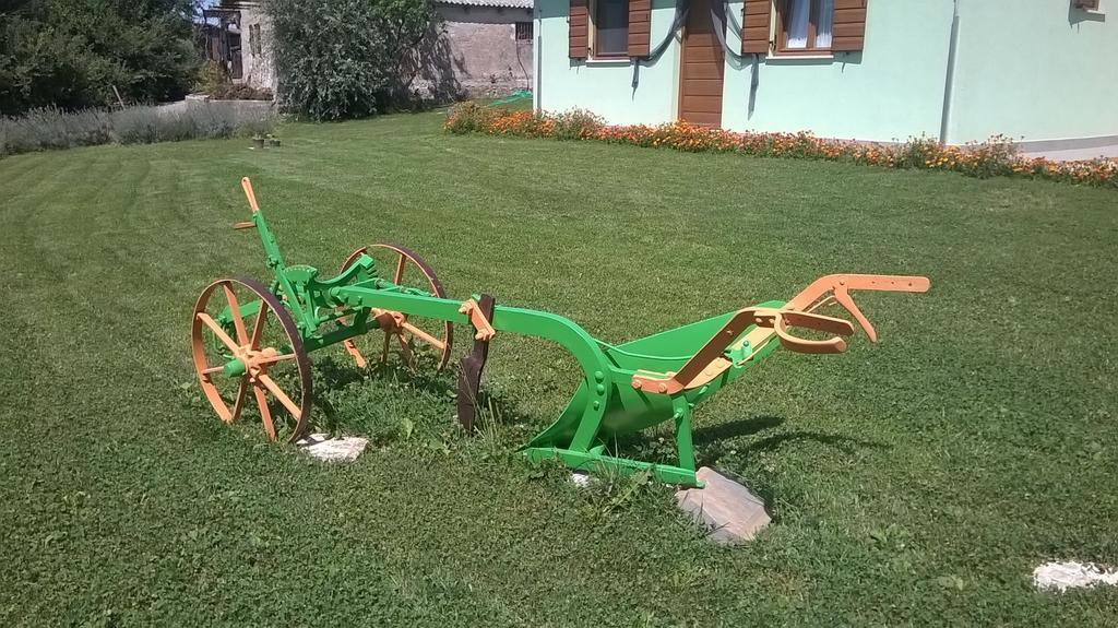 Agroturism Stara Stala Hotel Borut Exterior photo